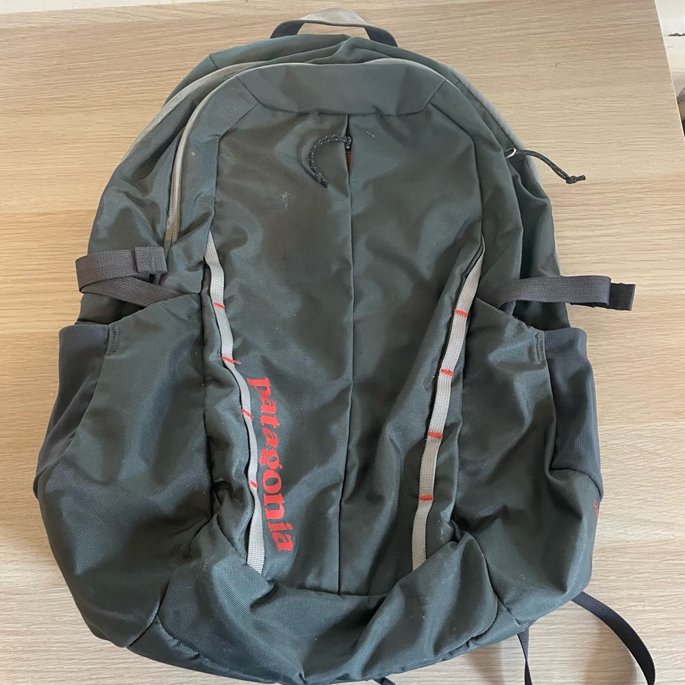 Patagonia Refugio Backpack (Unisex). Light marks with no holes
